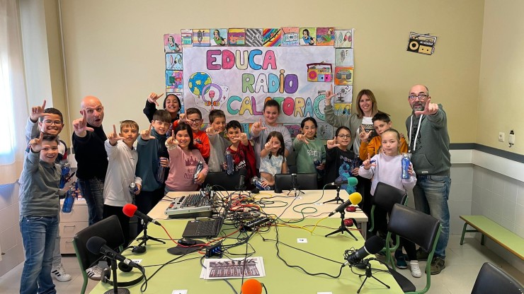 Aragón Radio se hermana con la radio escolar de Calatorao