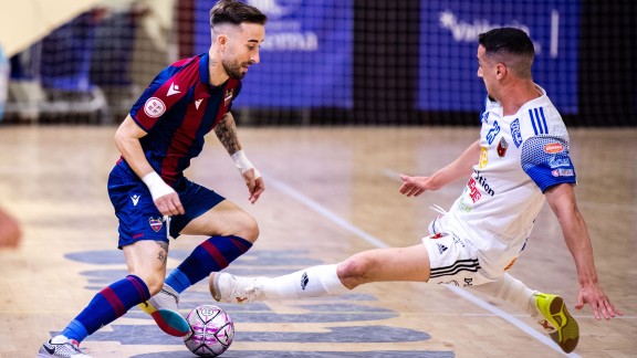 Fútbol Emotion Zaragoza no puede con el poderío del Levante (6-1)