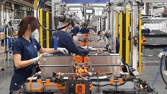 La planta de Figueruelas tendrá 23 socios en el Perte que lidera para fabricar nuevos coches eléctricos