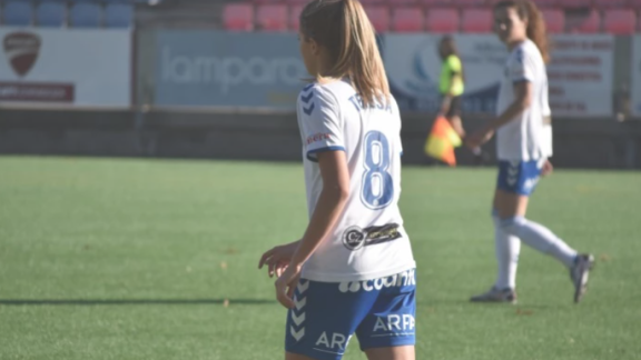 Teresa Rey renueva con el Zaragoza CFF