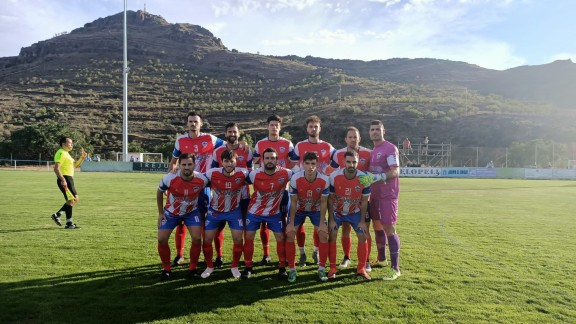 Cuatro internacionales en un partido de la Tercera División aragonesa