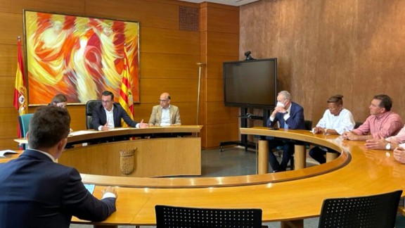 PAR, PRC y UPN piden soluciones a las administraciones para abordar la limpieza del Ebro