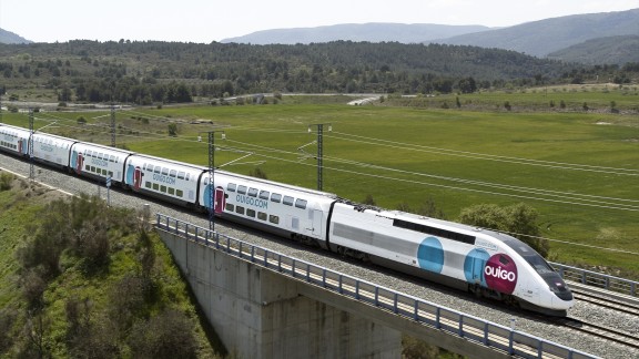 Ouigo lanza 1,6 millones de billetes desde nueve euros para la línea Madrid-Zaragoza-Tarragona-Barcelona