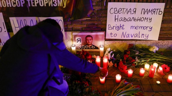La comunidad internacional acusa a Putin de acabar con la vida del opositor Alexei Navalni
