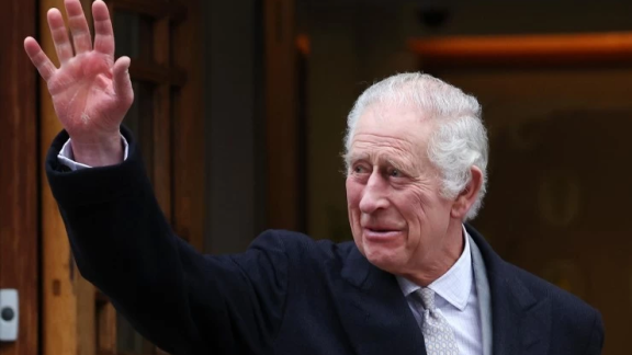 Carlos III retomará el martes la actividad pública tras su tratamiento contra el cáncer