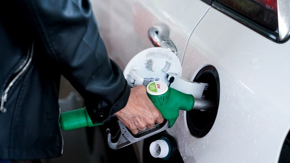 La gasolina vuelve a subir: un litro cuesta 1,645 euros de media