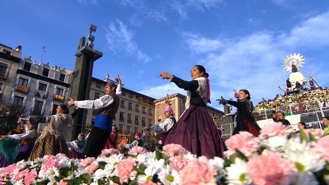 Imagen de La Ofrenda, Oregón TV y el Certamen de Jota marcan la programación del Día del Pilar