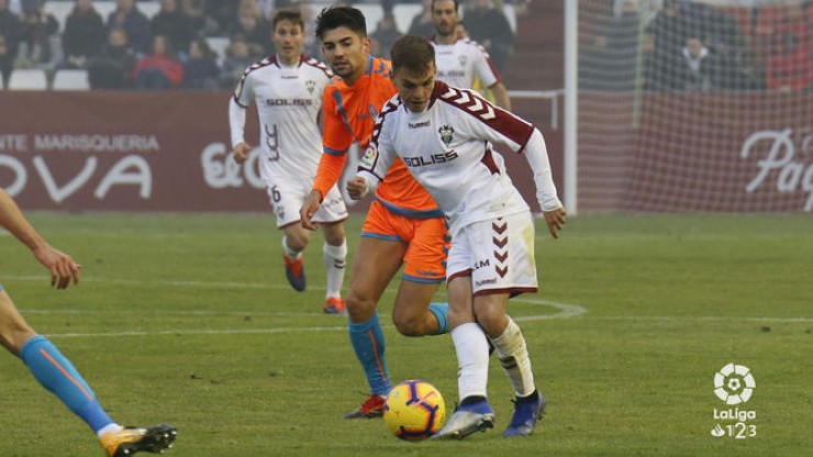 Febas en un partido con el Albacete.