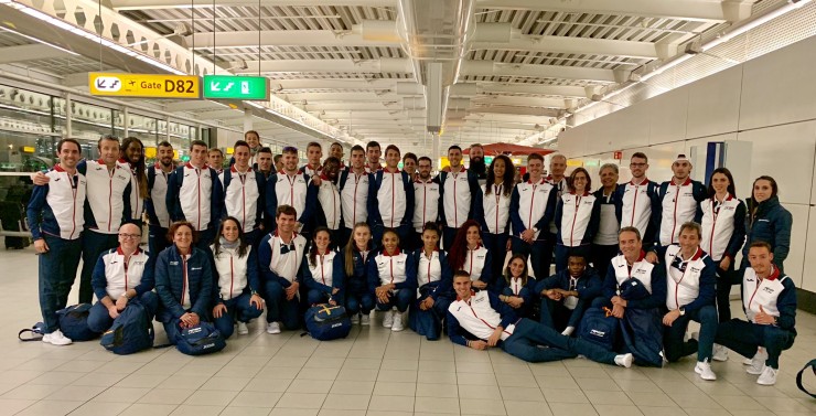 La Selección Española de Atletismo en su viaje a Glasgow.