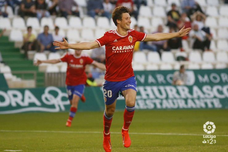 Gual celebra un gol en el Nuevo Arcángel. Fuente: La Liga.