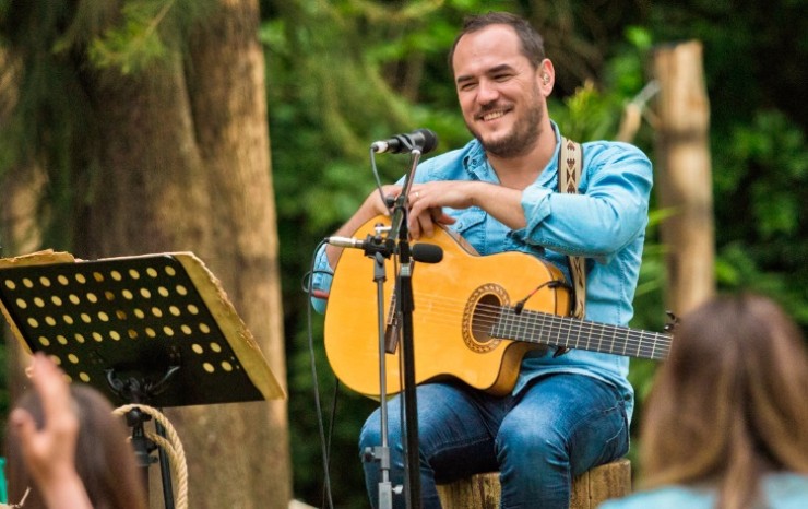 Ismael Serrano afronta en solitario su nueva gira. (Foto: ismaelserrano.com)
