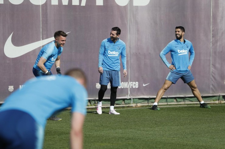 Messi, en la sesión de entrenamiento del Barcelona de este viernes por la tarde. (Foto: FCB)