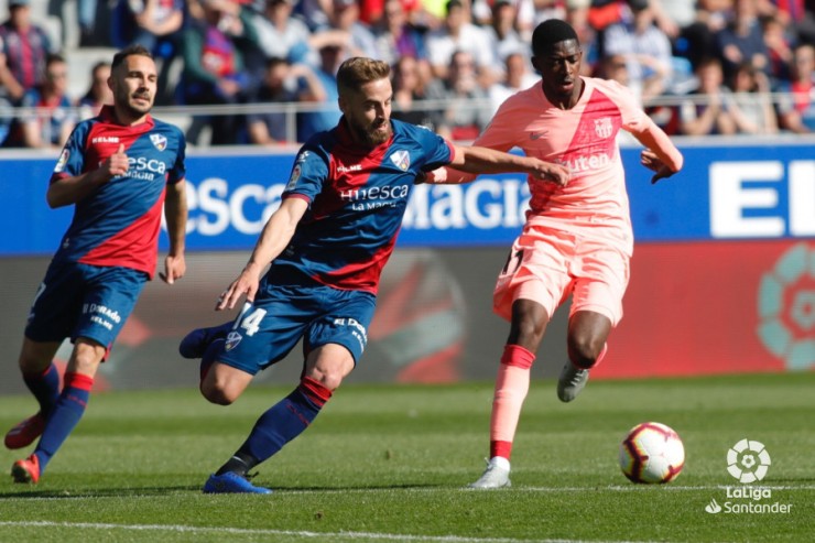 La SD Huesca logra un punto en su encuentro ante el FC Barcelona.