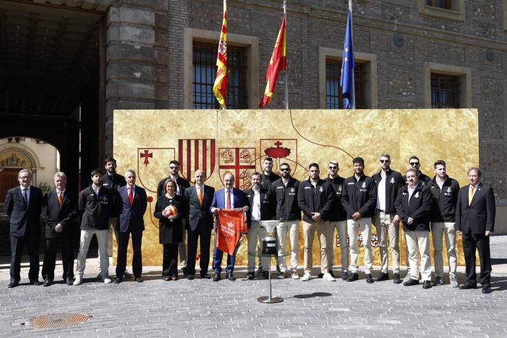El CV Teruel ha sido recibido en la sede del Gobierno de Aragón. Fuente: Gobierno de Aragón.