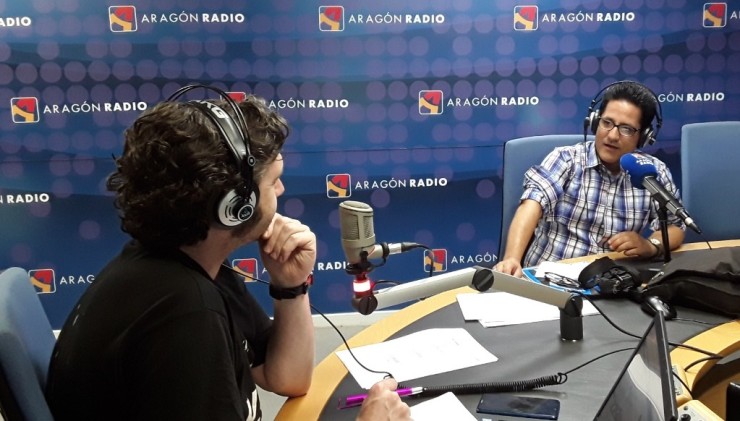 Alberto Guardiola entrevista a Luis Hidalgo en los estudios de Aragón Radio