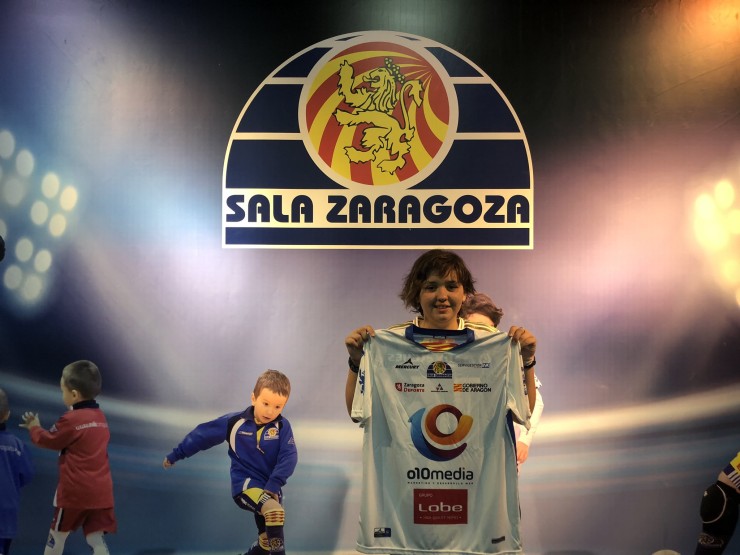 Vero Rica con la camiseta de Sala Zaragoza