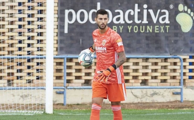 Álvaro Ratón, en un partido con el Real Zaragoza.