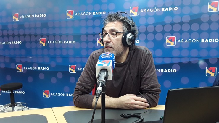 Nesquens en los estudios de Aragón Radio