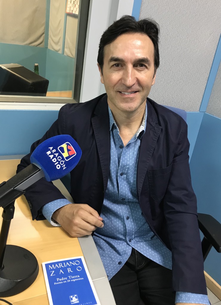 Entrevista a Mariano Zaro en Aragón Radio y su obra "Padre tierra"