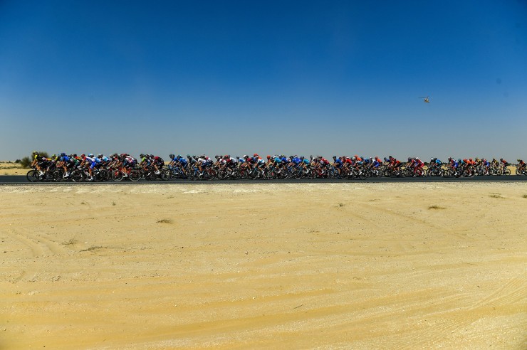 Una imagen del Tour de los Emiratos Árabes que se canceló ayer.