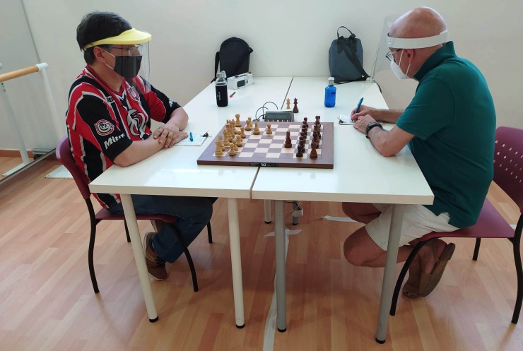 Imagen de una partida de ajedrez