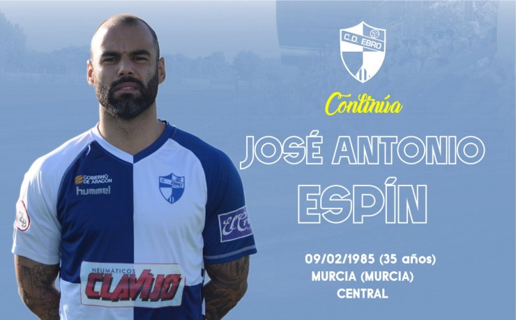 José Antonio Espín seguirá defendiendo la camiseta del CD Ebro.