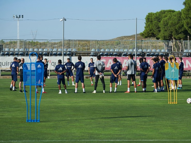 El Real Zaragoza realiza el primer entrenamiento grupal. Foto: Real Zaragoza.