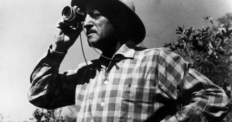 Buñuel en una jornada de observación en la naturaleza