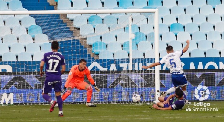 Momento del primer gol del Málaga. Imagen: LaLiga