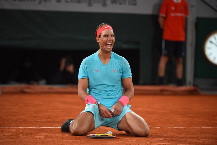 Rafa Nadal nada más conquistar la final de Roland Garros.
