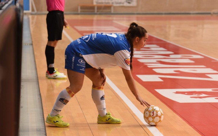 Aitana Benítez, en un partido con el Sala Zaragoza esta temporada.