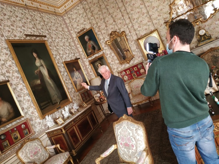 El Duque de Alba atiende a Aragón TV en el Palacio de Liria
