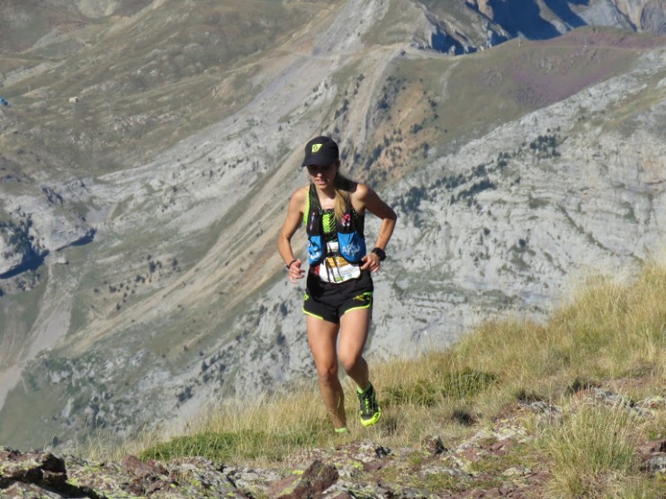 Imagen de una corredora en Canfranc