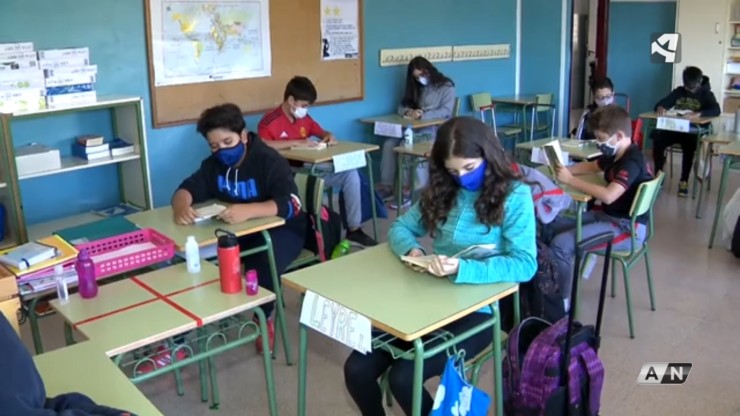 Niños durante una clase en un centro educativo de Aragón.