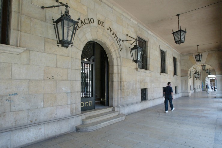 Imagen del exterior de la Audiencia de Teruel