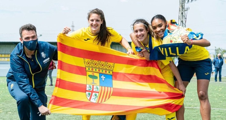 Laura Royo, Lara Mata y Salma Paralluelo, jugadoras del Villarreal. Imagen: Twitter.