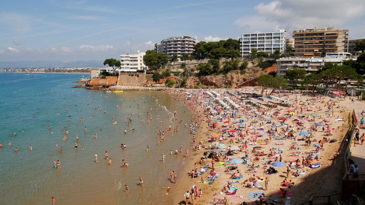 Fotografía de una playa de Salou (Tarragona).