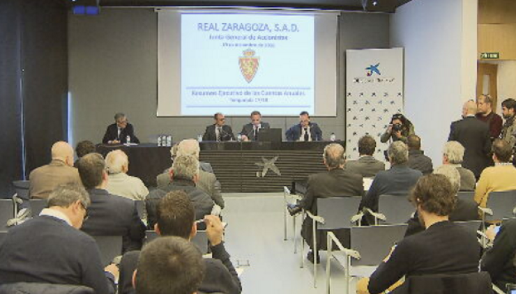 Reunión de la directiva del Real Zaragoza. Imagen: Aragón Deporte.
