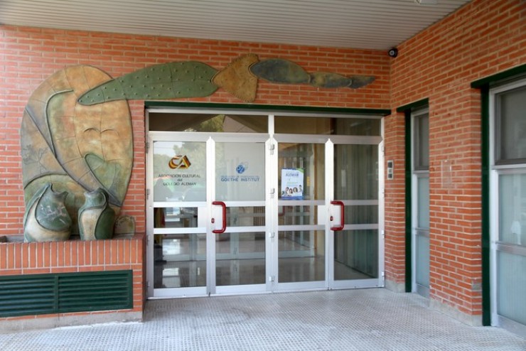 Entrada a las oficinas del Colegio Alemán de Zaragoza (web del propio centro).