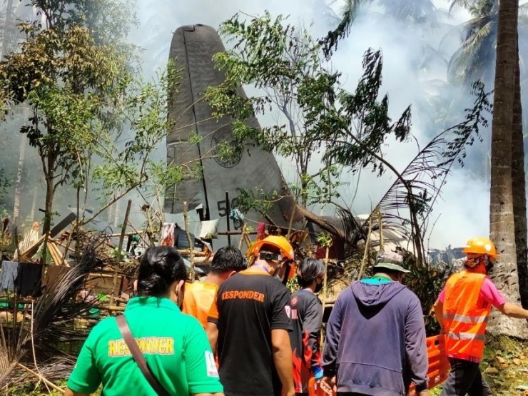 Imagen del accidente de avión ocurrido en Filipinas.