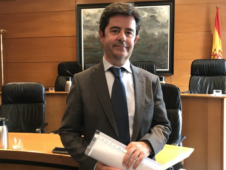 El alcalde de Huesca, Luis Felipe (EP).