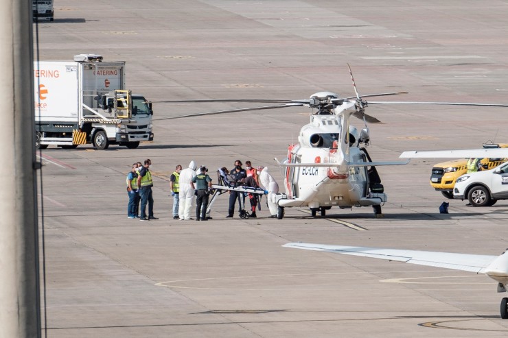 El helicóptero de Salvamento Marítimo que ha atendido a la superviviente.