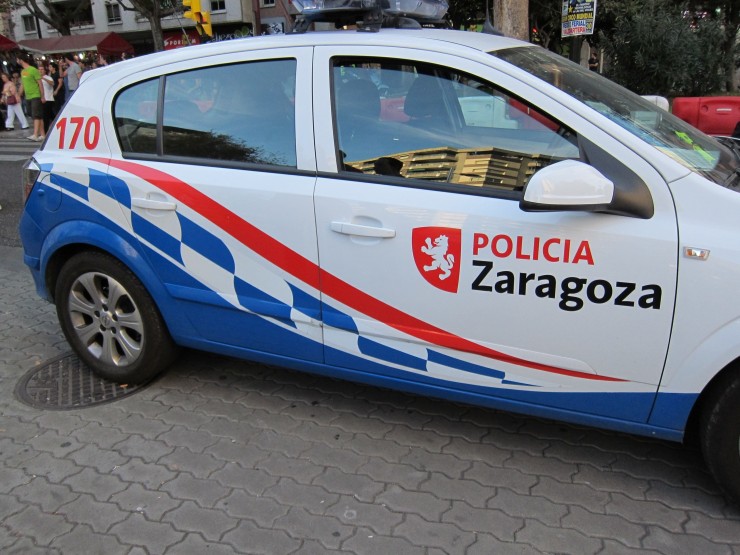 Vehículo de la Policía Local de Zaragoza (EP).