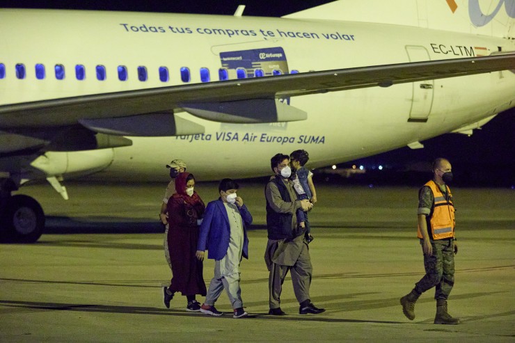 Un séptimo avión procedente de Afganistán llega a la Base Aérea de Torrejón (EP).