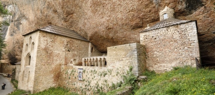 Real monasterio de San Juan de la Peña.