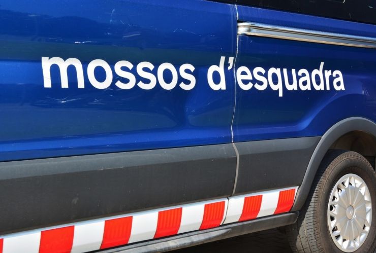Vehículo de los Mossos d'Esquadra (EP).