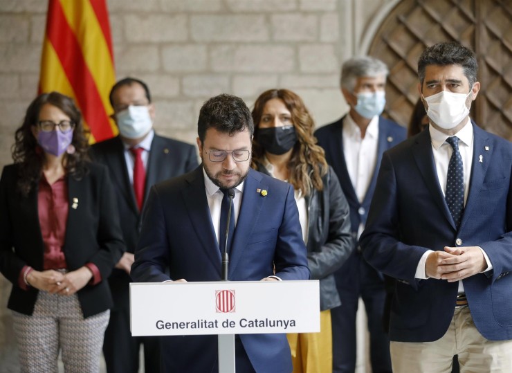 Comparecencia del presidente de la Generalitat de Cataluña, Pere Aragoné, ante los medios.