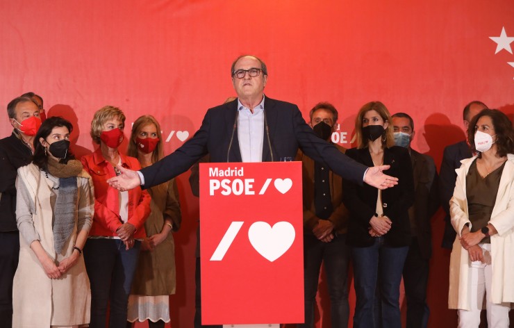 El futuro Defensor del Pueblo, Ángel Gabilondo, durante la noche electoral tras las elecciones a la Comunidad autónoma de Madrid. (EP)