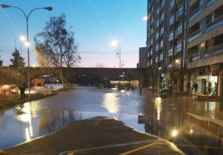 Paseo Pamplona de Tudela inundada por el desbordamiento del Ebro. (Policía local de Tudela).