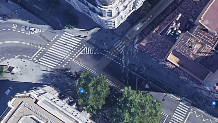 Confluencia del Coso con la calle Don Jaime I. (Imagen: Google Maps).